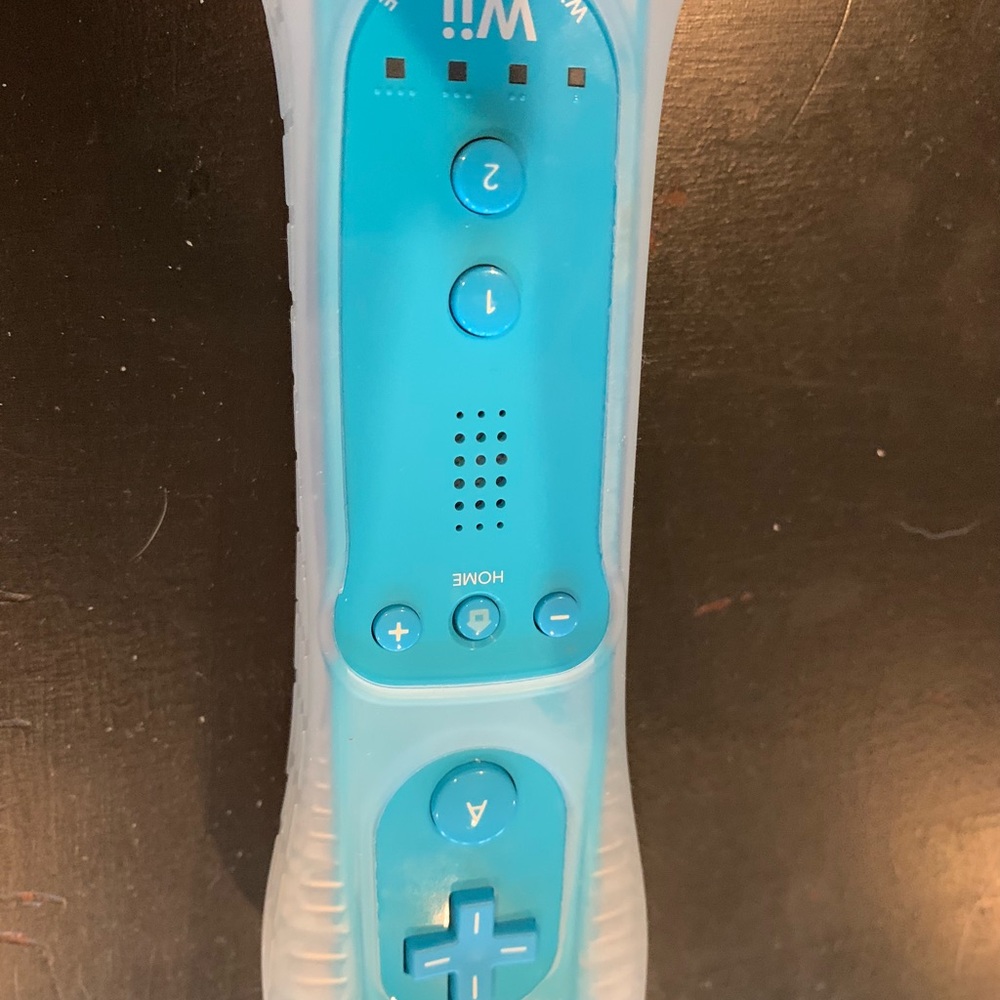 Nintendo wii controller - Picture 4 of 5